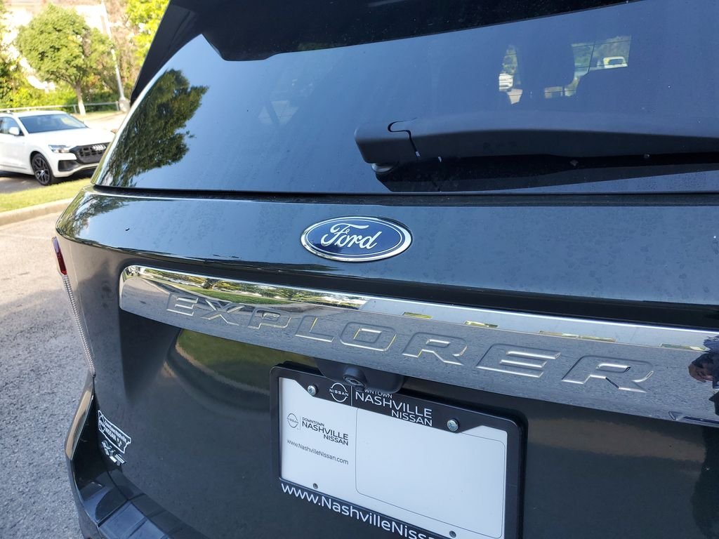 Used 2022 Green Ford XLT image 7