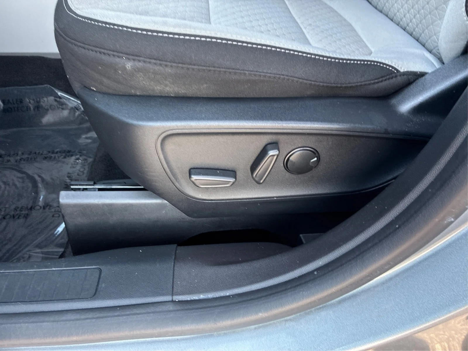 Used 2024 Silver Ford Active image 17