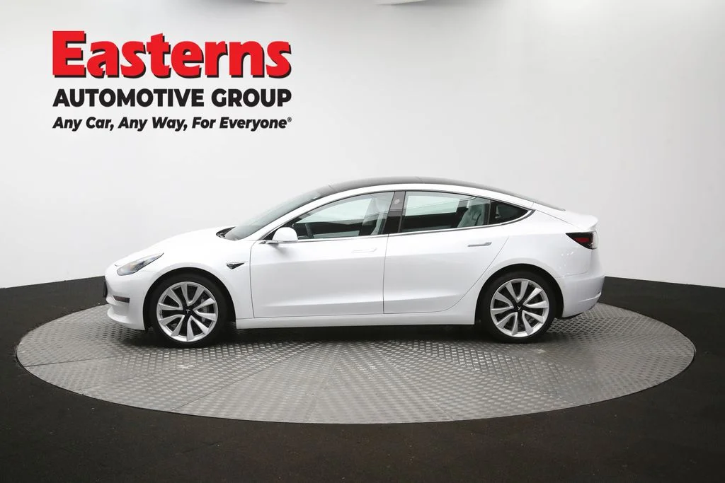 Used 2019 White Tesla Long Range image 54