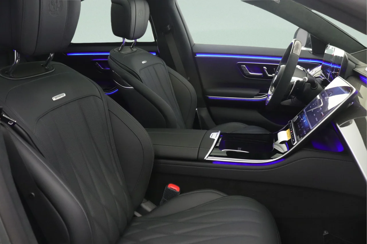 New 2026  Mercedes-Benz S 63 E AMG® 4MATIC® image 7
