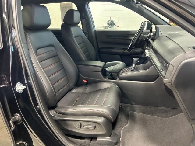 2025 Honda CR-V Sport-L - Photo 14
