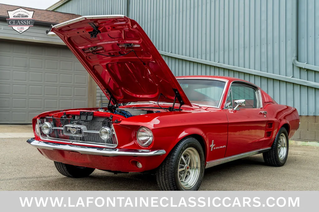 Used 1967 Red Ford GT image 23