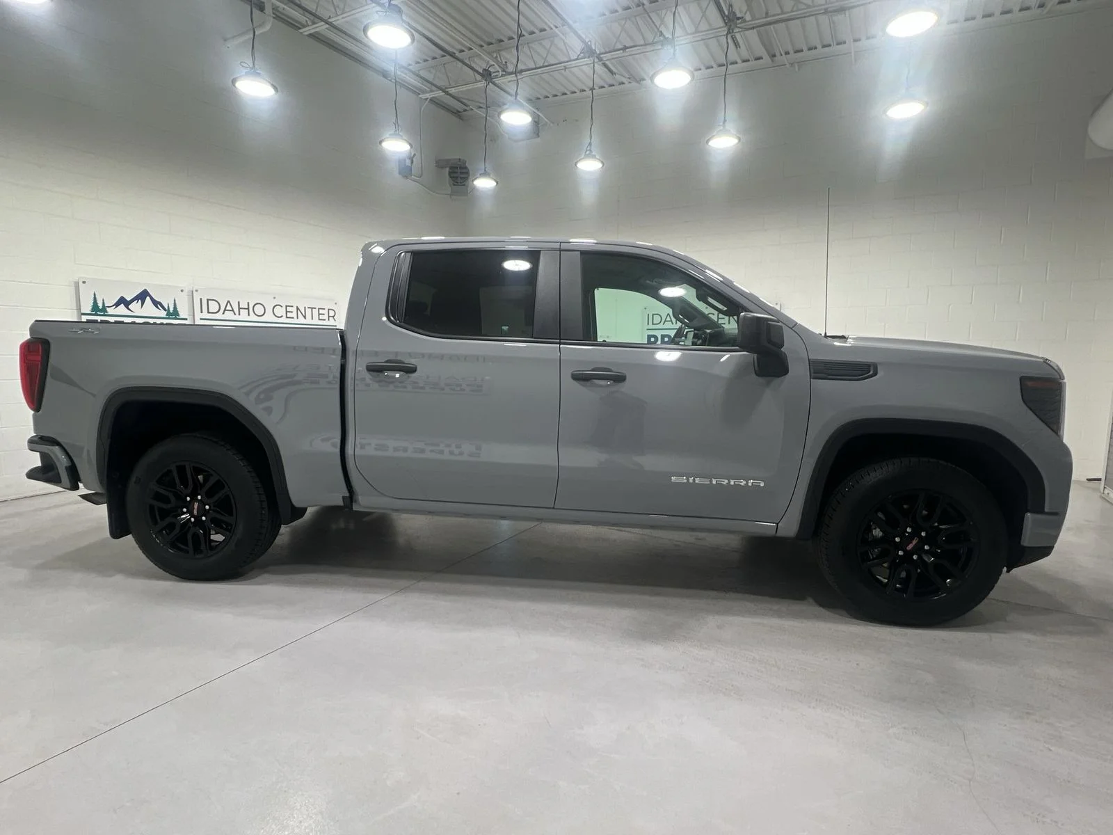 Used 2024 Gray GMC Pro image 9