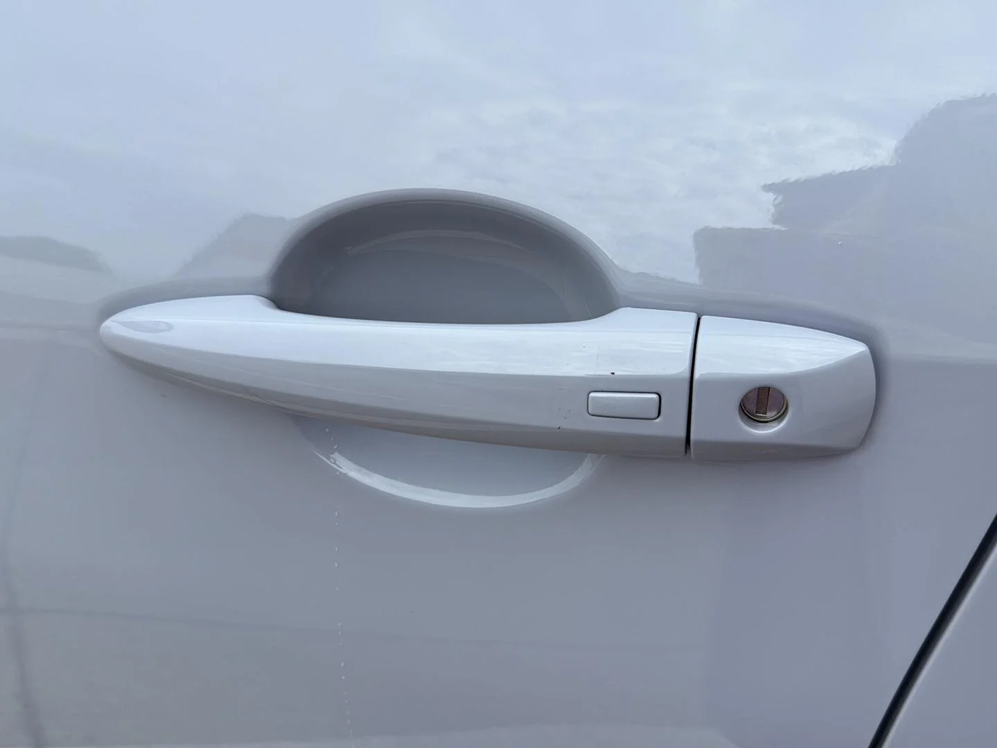 New 2026 Gray Sky Pearl Nissan SR image 23