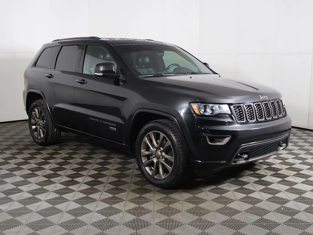 Used 2016 Jeep Grand Cherokee Limited with VIN 1C4RJEBG7GC445808 for sale in Parma, OH