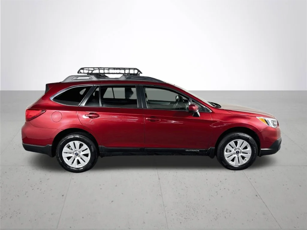 Used 2017 Red Subaru 2.5i Premium image 5