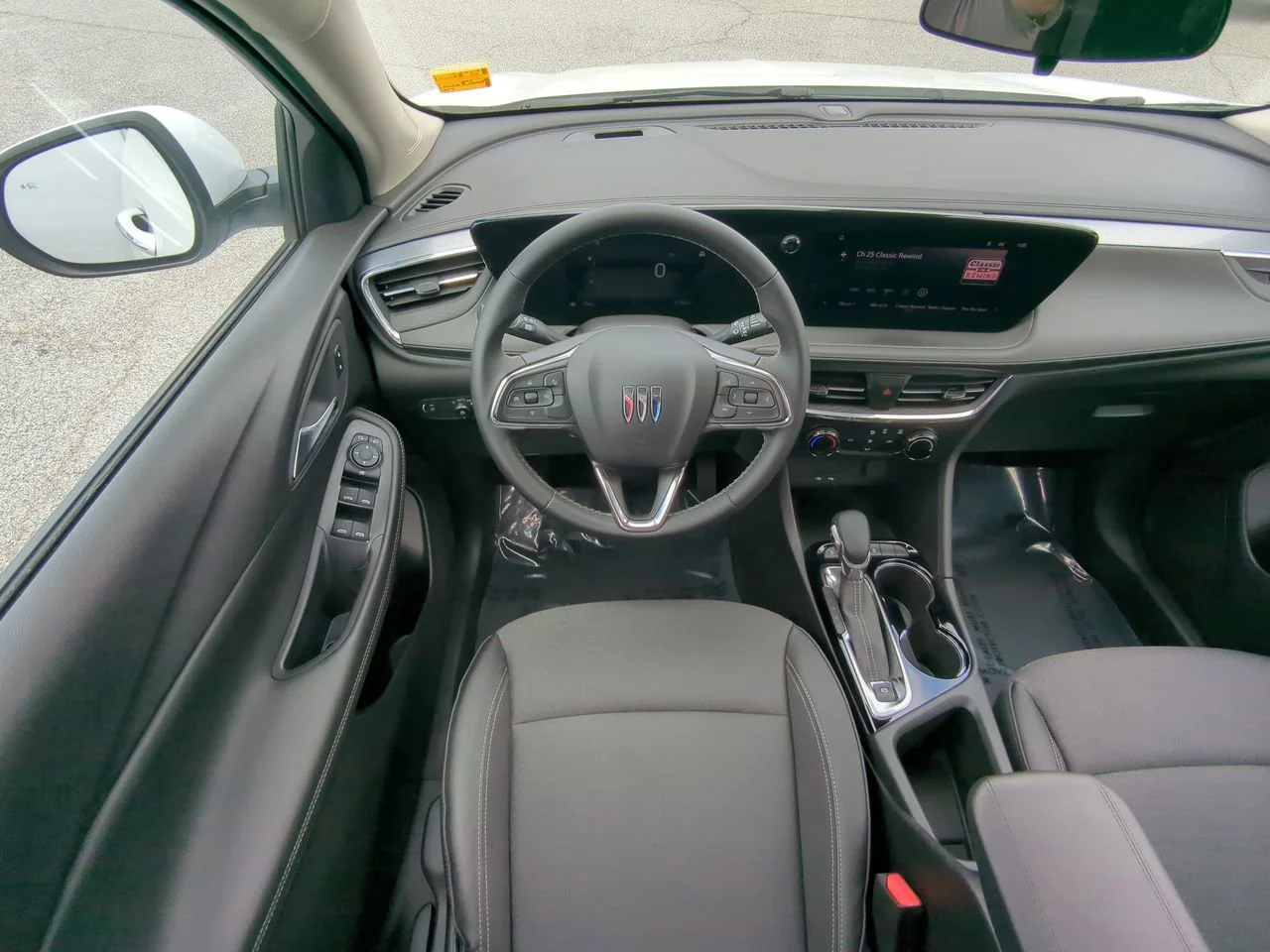2025 Buick Encore GX Preferred - Photo 15