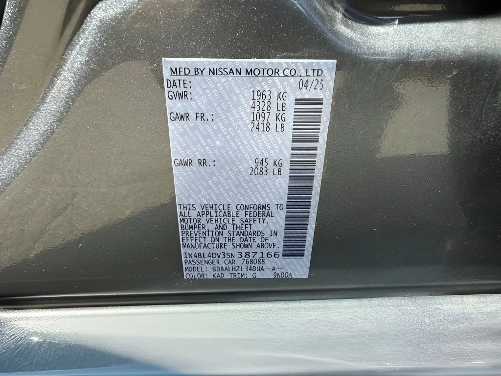 Used 2025 Charcoal Nissan SV image 28