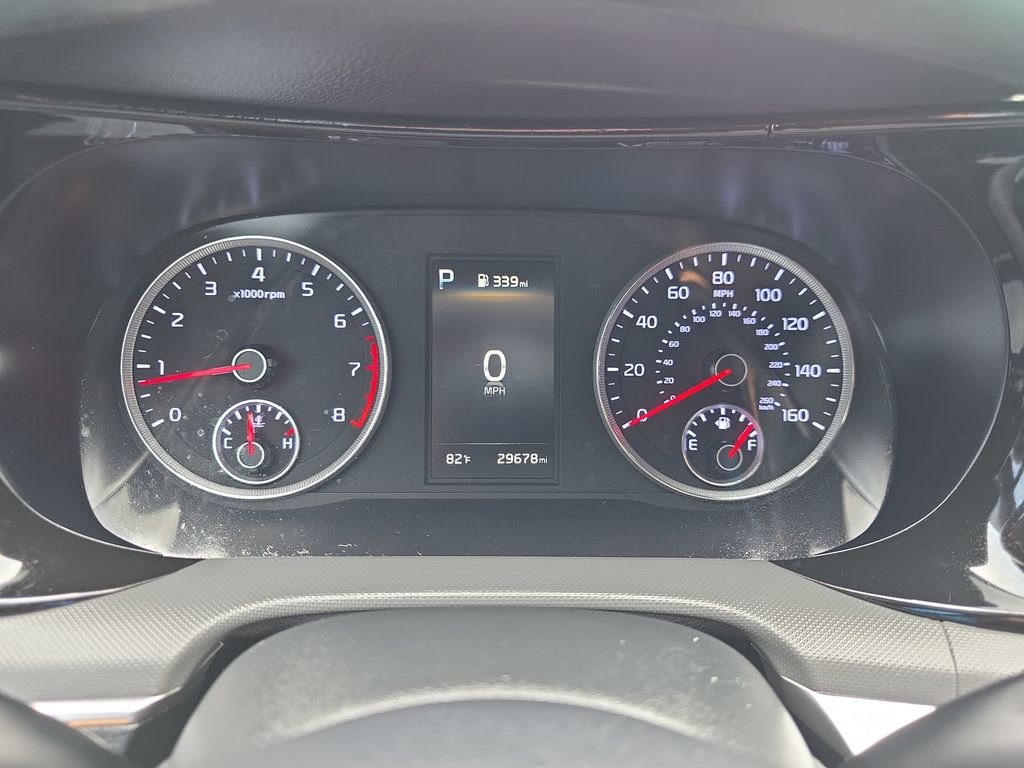 Used 2023 Glacial White Pearl Kia GT-Line image 35
