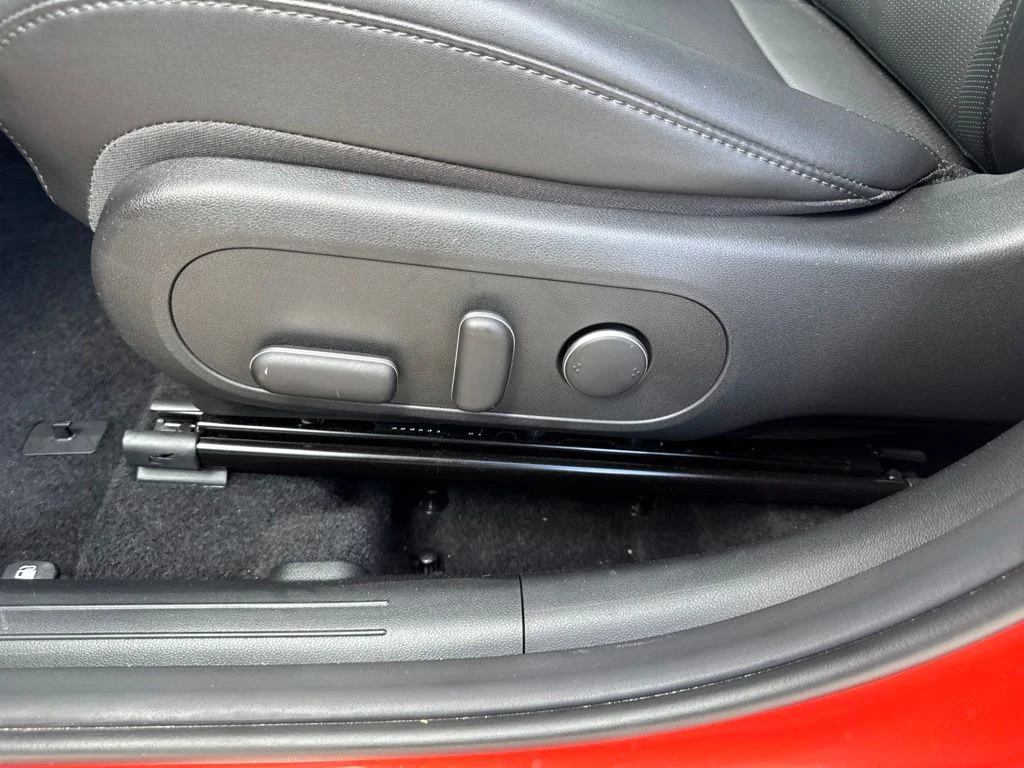 Used 2025 Orange Hyundai Limited image 15