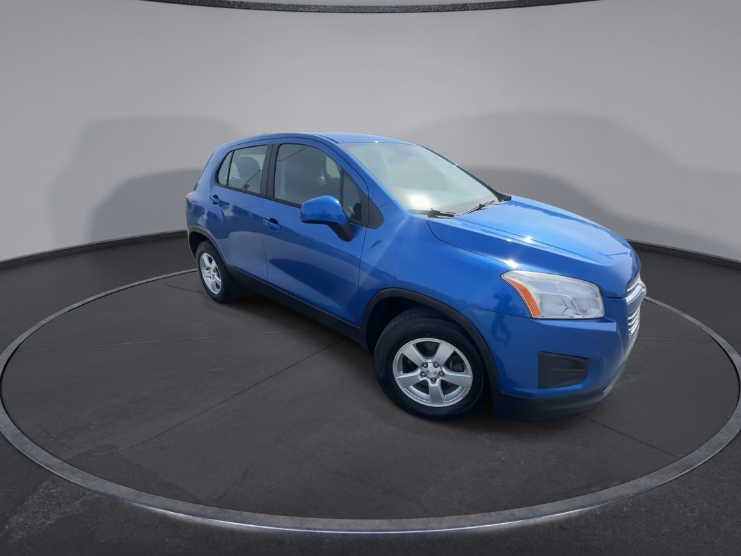 Used 2016 Chevrolet Trax LS with VIN KL7CJNSB2GB757645 for sale in Martinsburg, WV