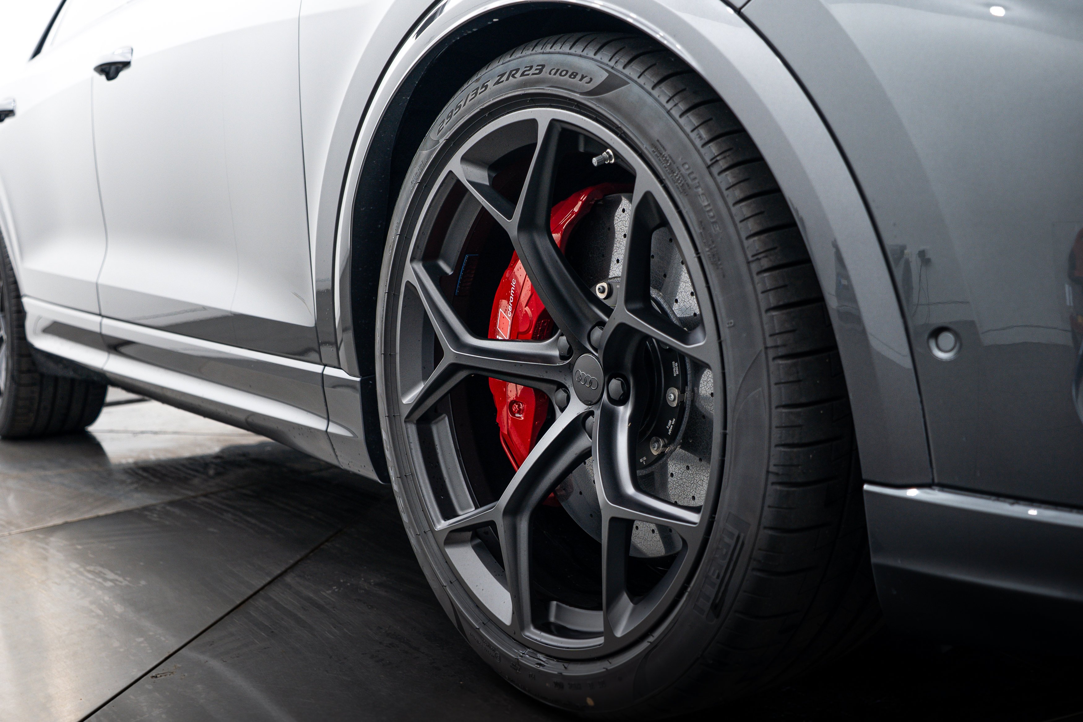 New 2026 Daytona Gray Audi performance image 26