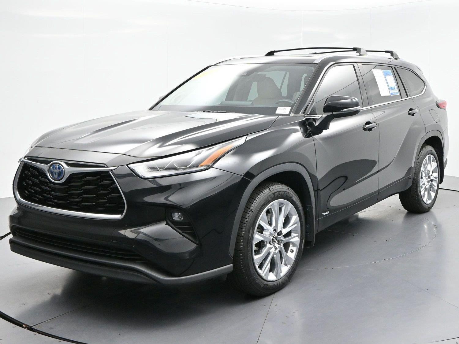 Used 2023 Midnight Black Metallic Toyota Limited image 3
