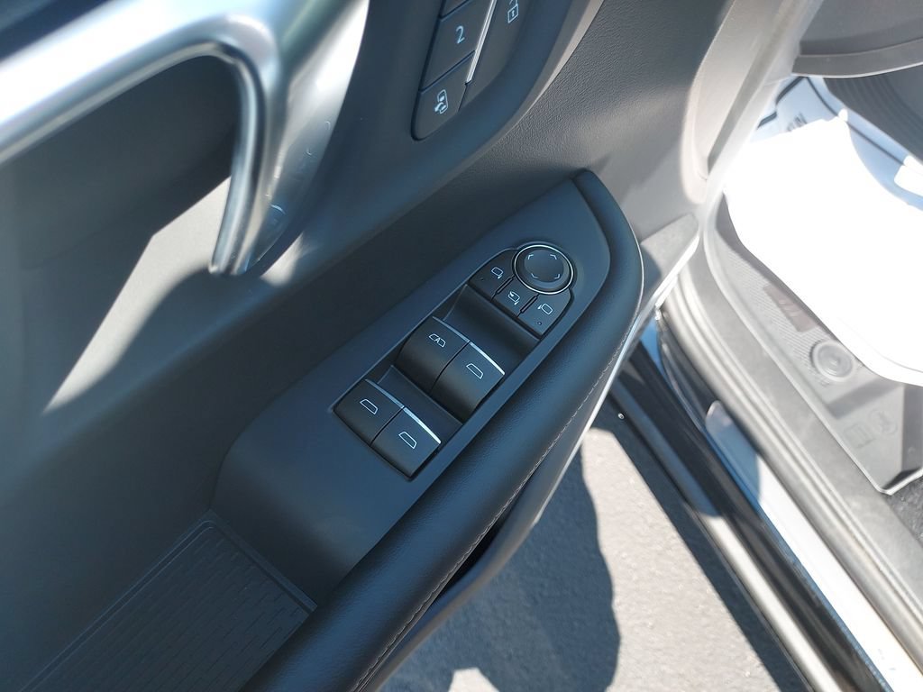 New 2026 Ebony Twilight Metallic Buick Sport Touring image 11