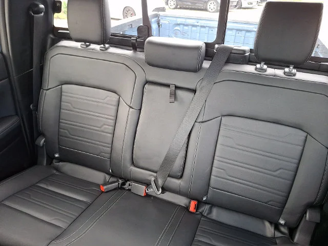 Used 2024 Gray Ford Lariat image 18