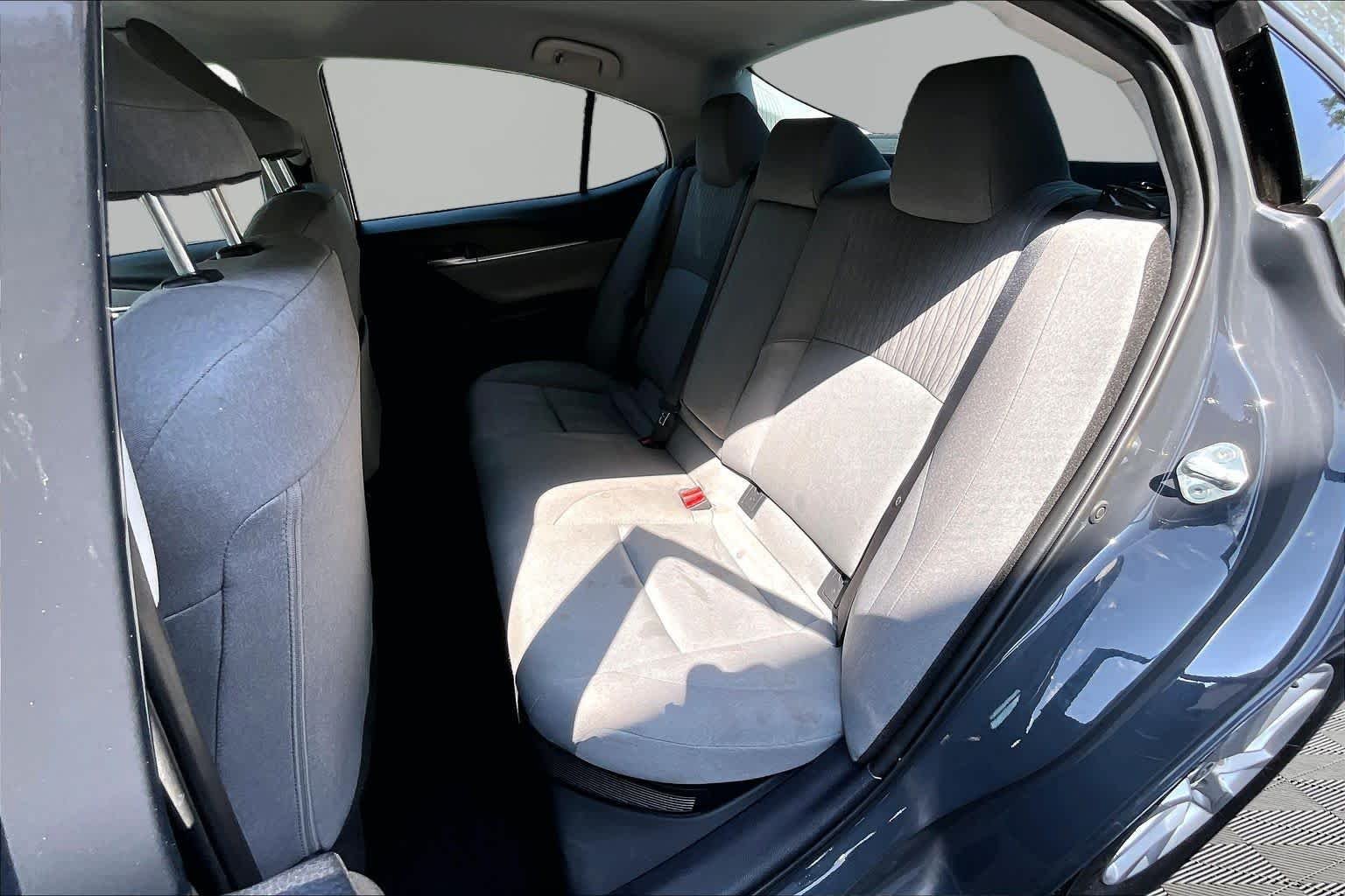Used 2025 Underground Toyota LE image 21