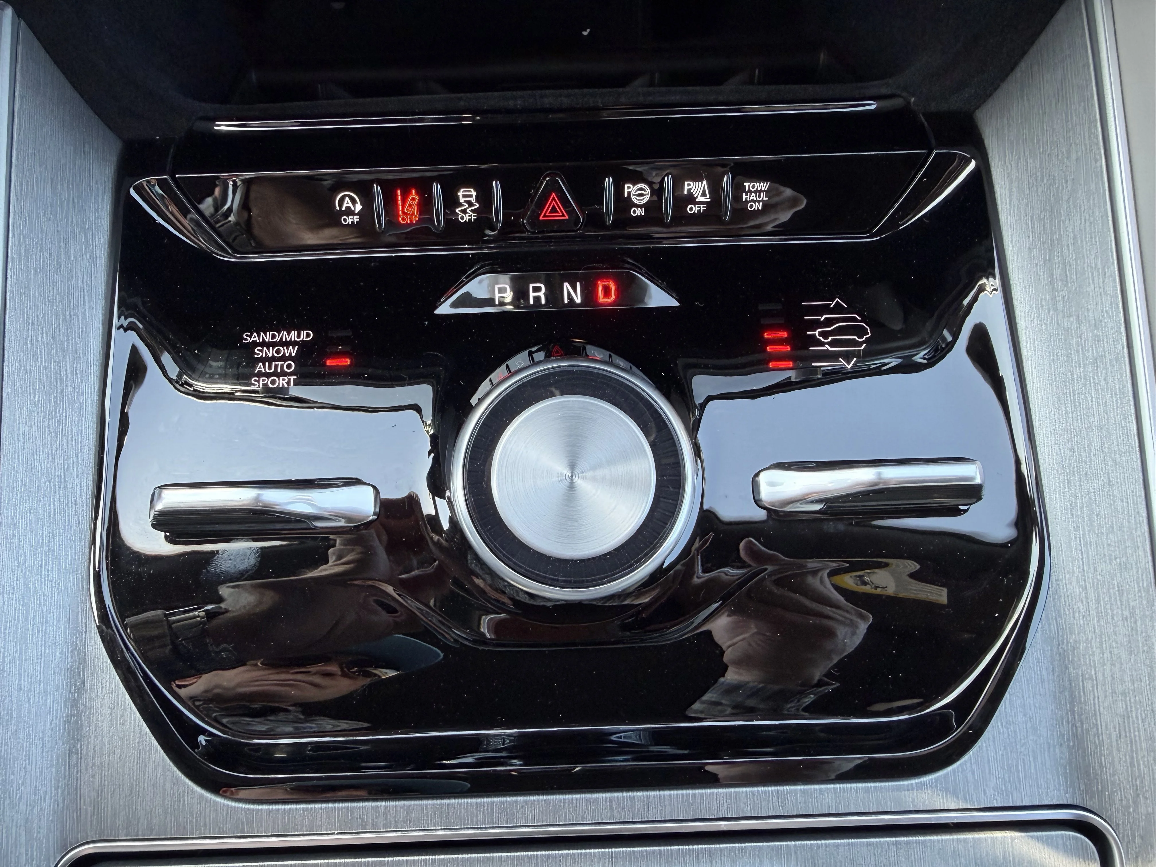 New 2026 High Gloss Black Exterior Paint Jeep Limited Reserve image 28