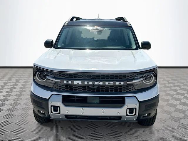 New 2026 Oxford White Ford Badlands image 2