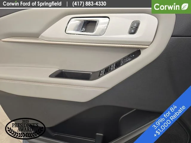 New 2026 Vapor Blue Metallic Ford Active image 39