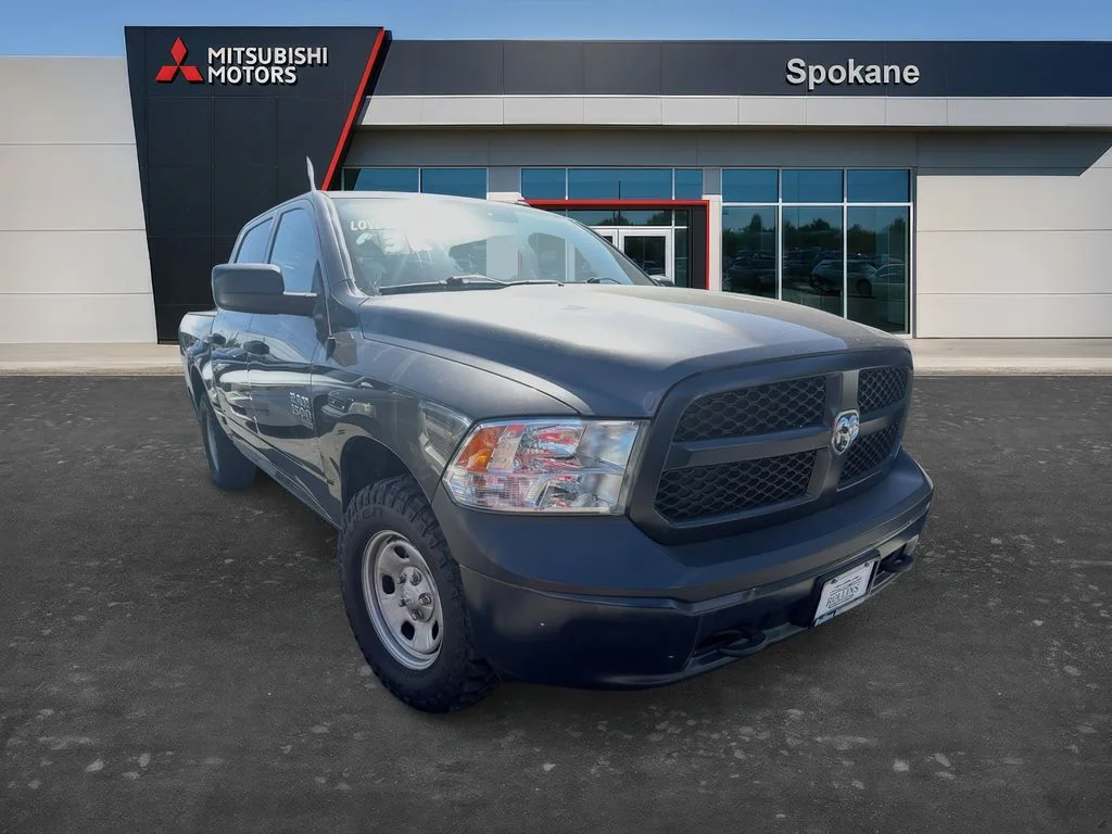 2020 RAM 1500 Classic Tradesman 4x4 Crew Cab 5'7's photo