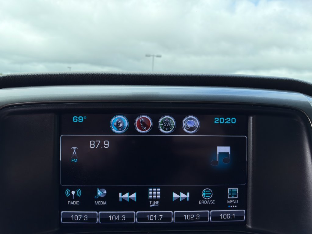 Used 2017 Silver Chevrolet LT image 13