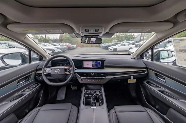 2025 Nissan Murano SL - Photo 16