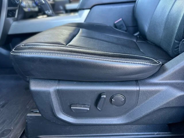 Used 2020 Silver Ford Lariat image 13