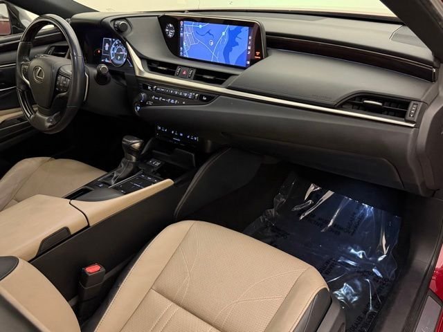 Used 2019 Matador Red Mica Lexus 350 Luxury image 22