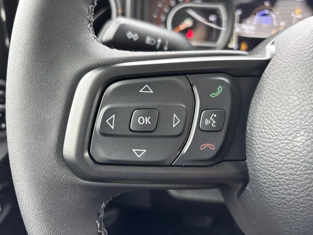 New 2026 Black Jeep Mojave image 23