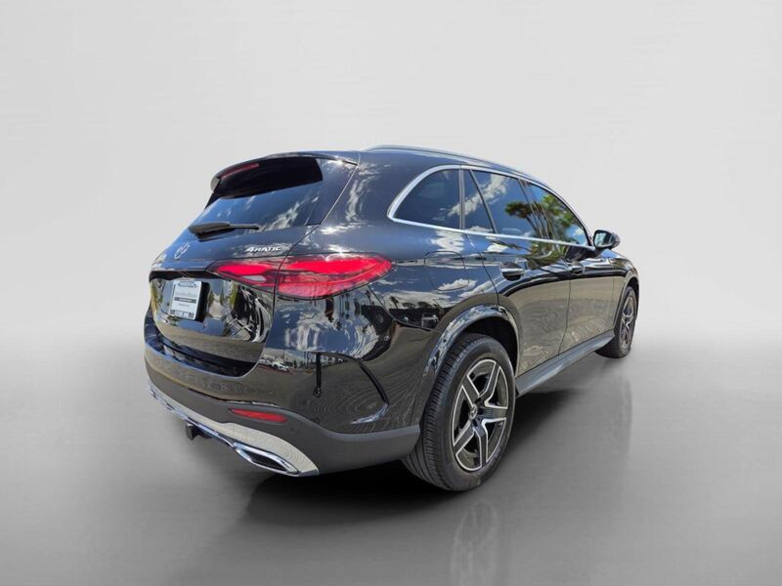 Certified Used 2024 Obsidian Black Metallic Mercedes-Benz GLC 300 image 5