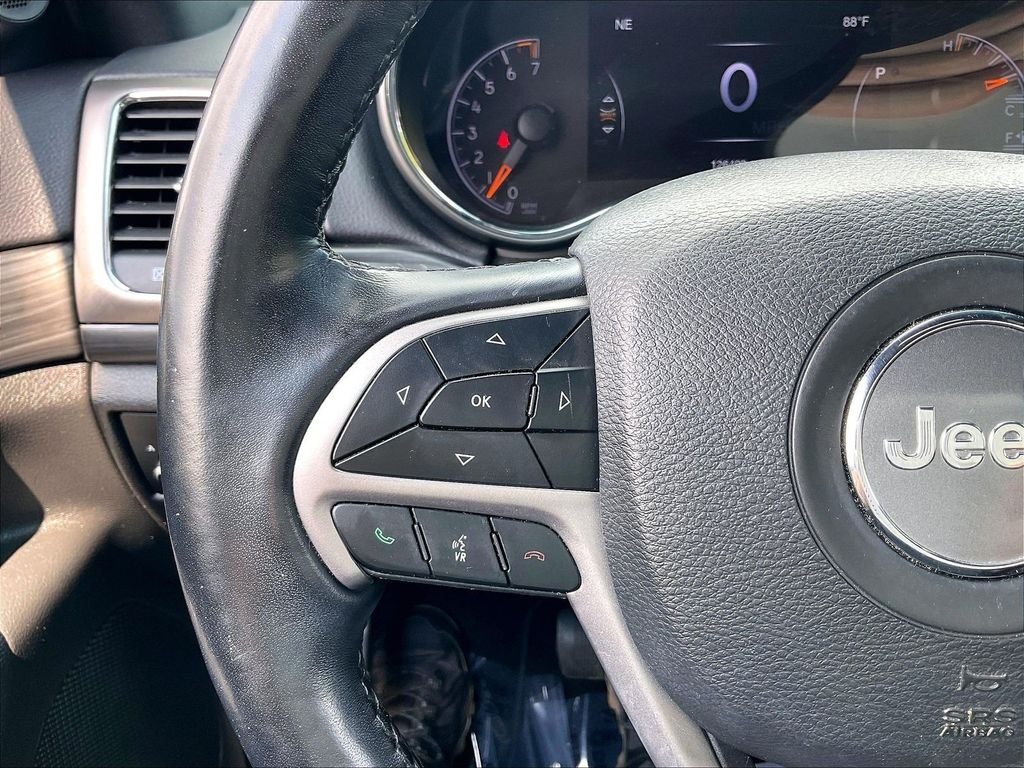 Used 2021 Sting-Gray Clearcoat Jeep Laredo X image 22