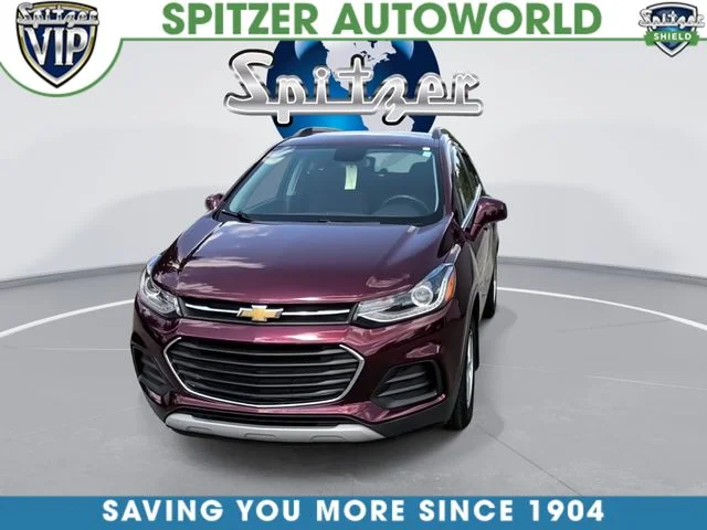 Used 2017 Red Chevrolet LT image 3