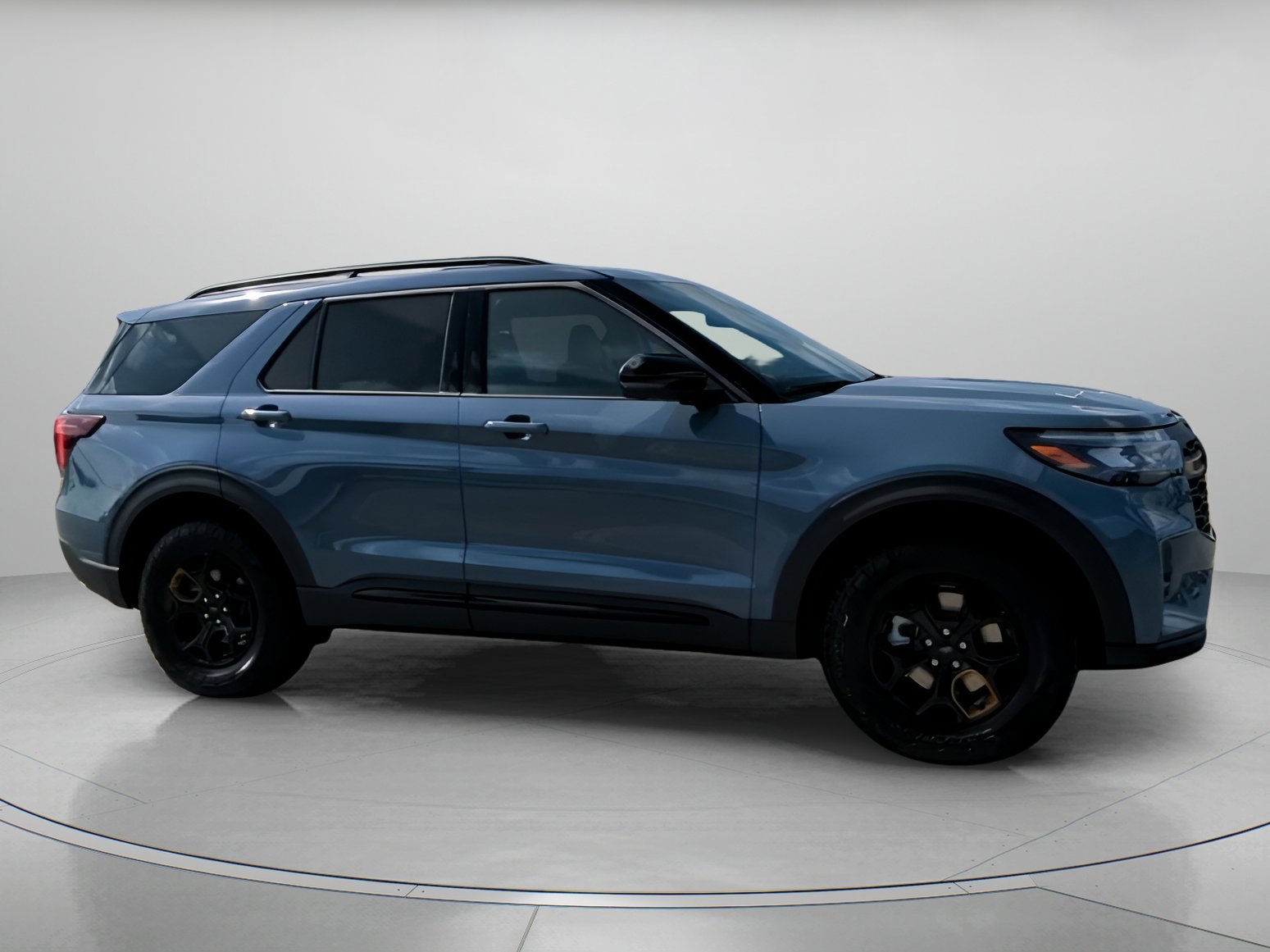 New 2026 Vapor Blue Metallic Ford Tremor® image 31