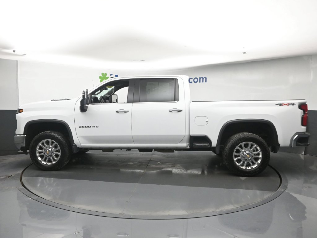 Used 2025 White Chevrolet LTZ image 23