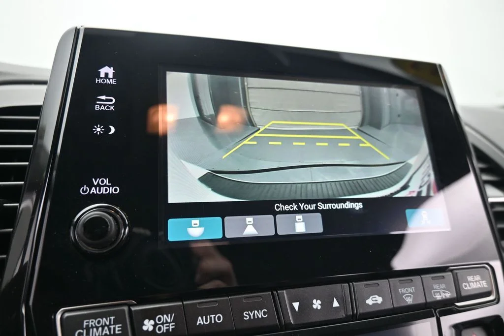 Used 2022  Honda EX-L image 17