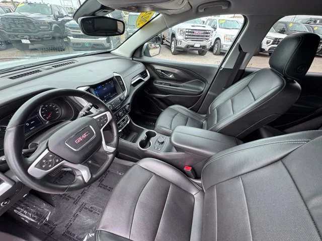 Certified Used 2024 Sterling Metallic GMC SLT image 17