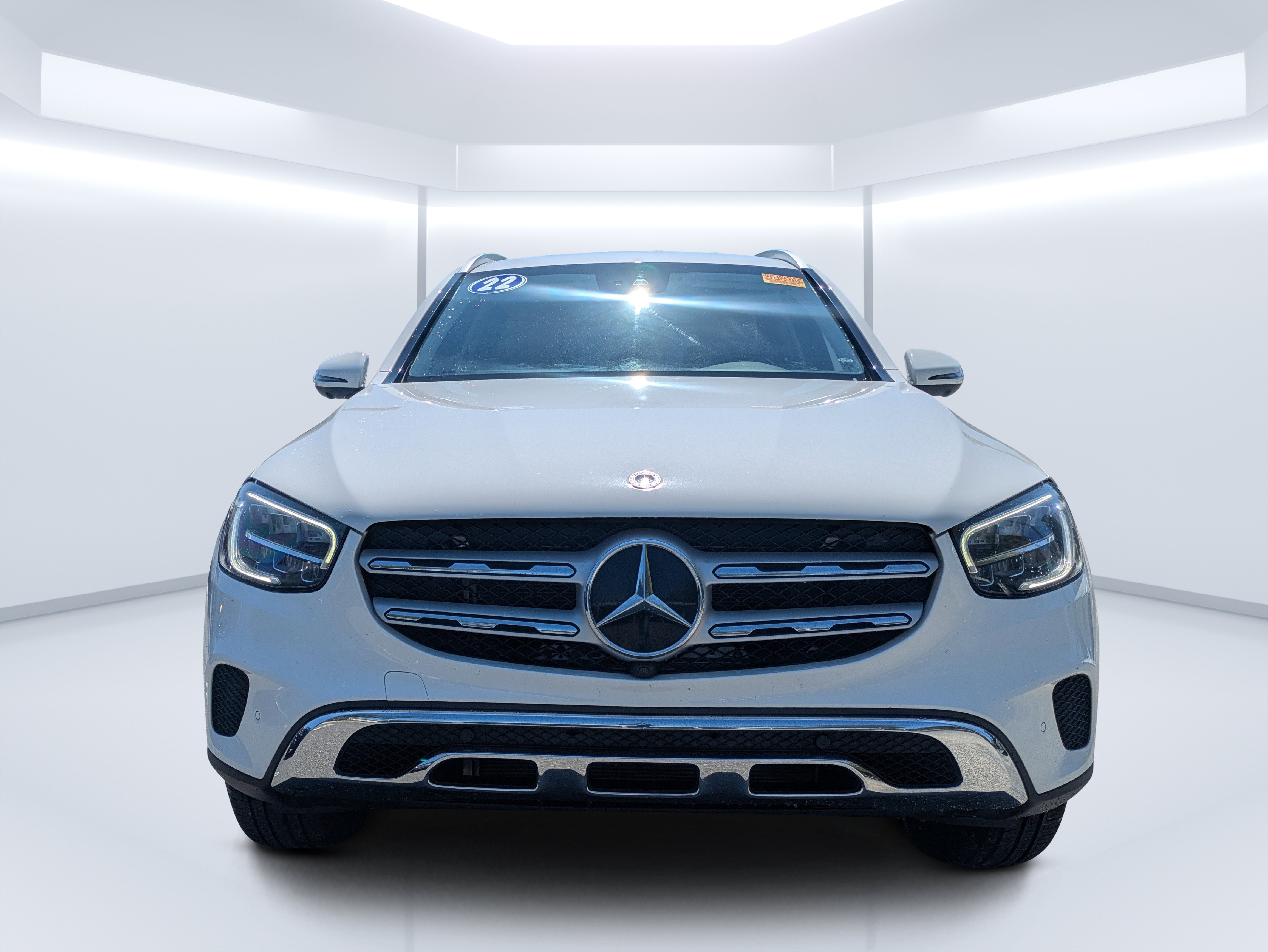 Used 2022 Polar White Mercedes-Benz GLC 300 image 8