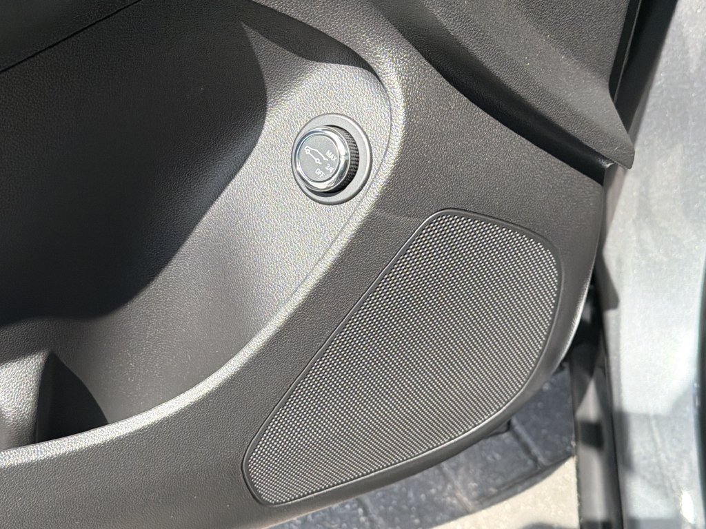 2026 Buick Envista Sport Touring - Photo 21