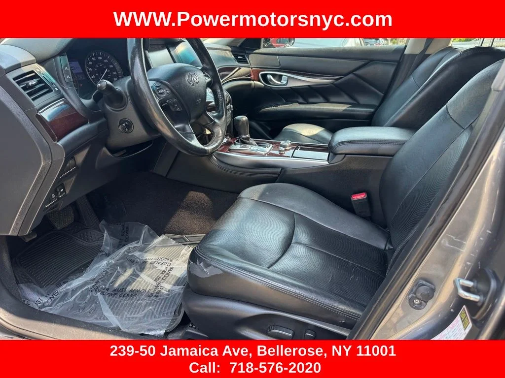 Used 2017 Gray INFINITI 3.7X image 22