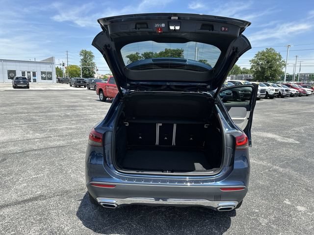 Used 2023 Blue Mercedes-Benz GLA 250 image 21