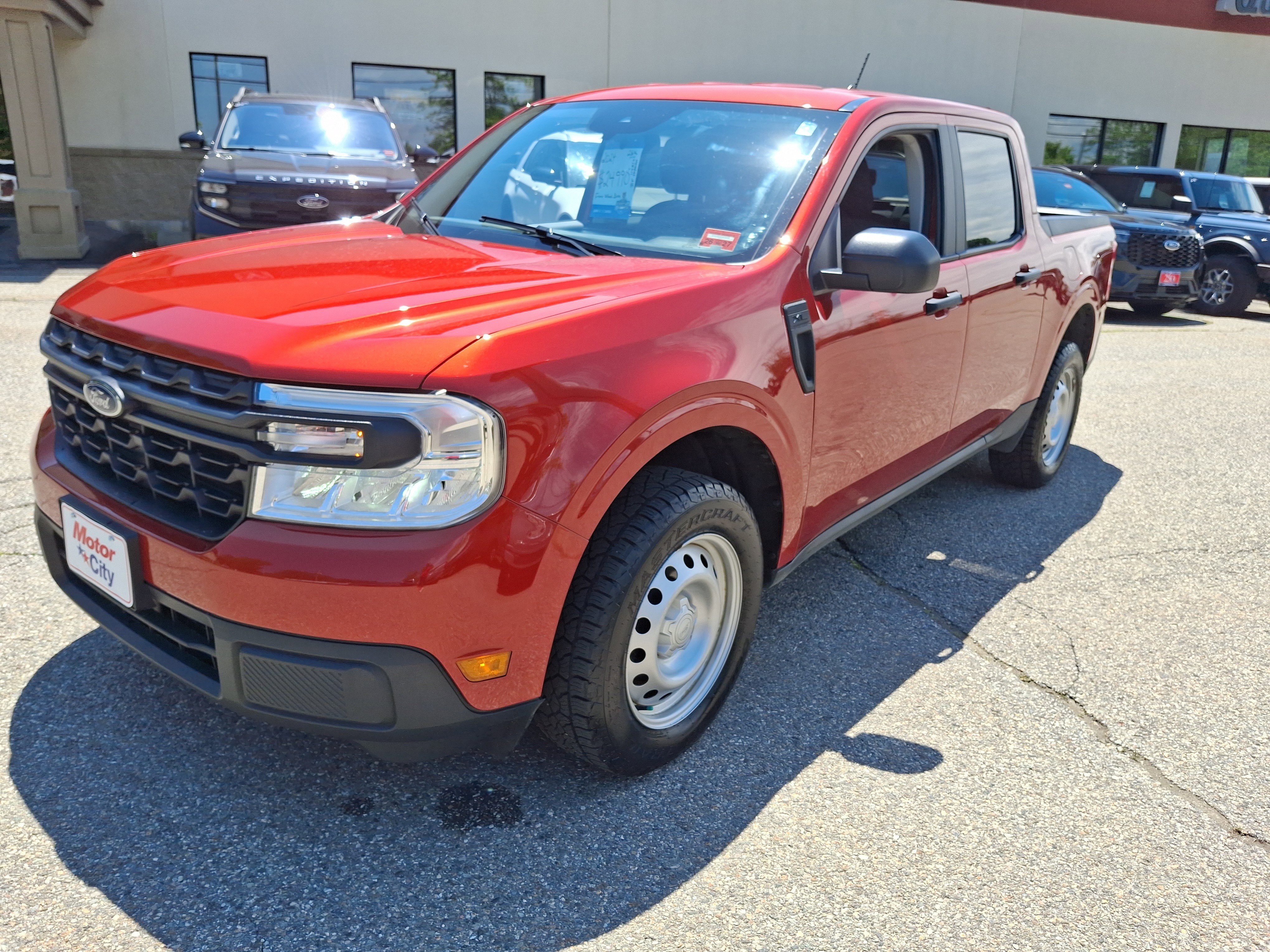 Used 2024 Red Ford XL image 7