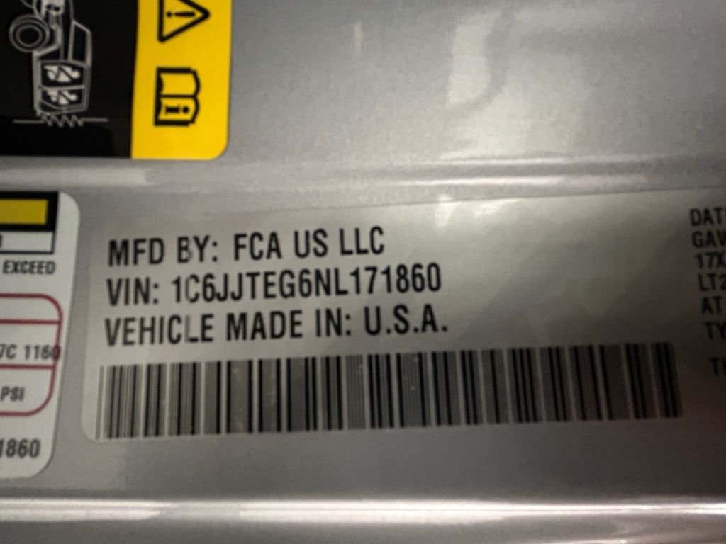 Used 2022 Silver Jeep Mojave image 20