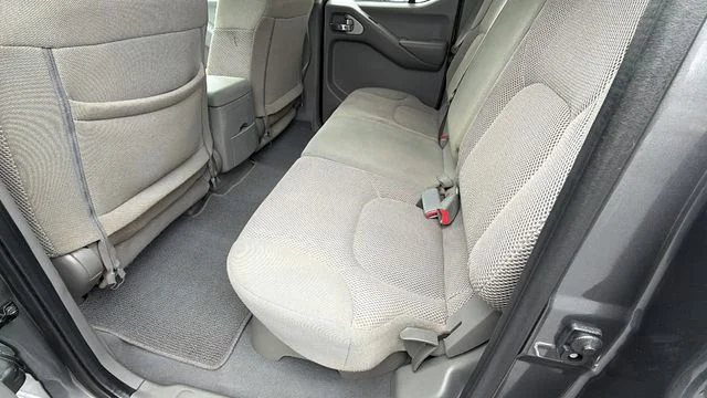 Used 2020 Gray Nissan SV image 16