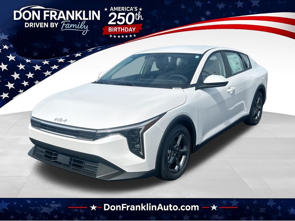 Used 2026 White Kia LXS image 1