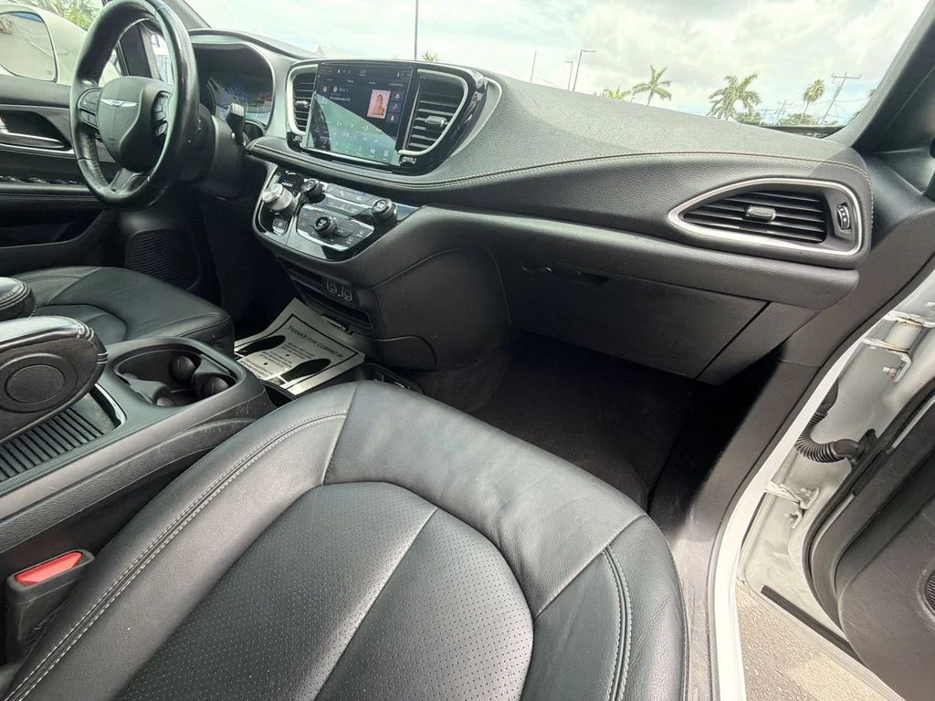 Used 2021 White Chrysler Touring L image 36