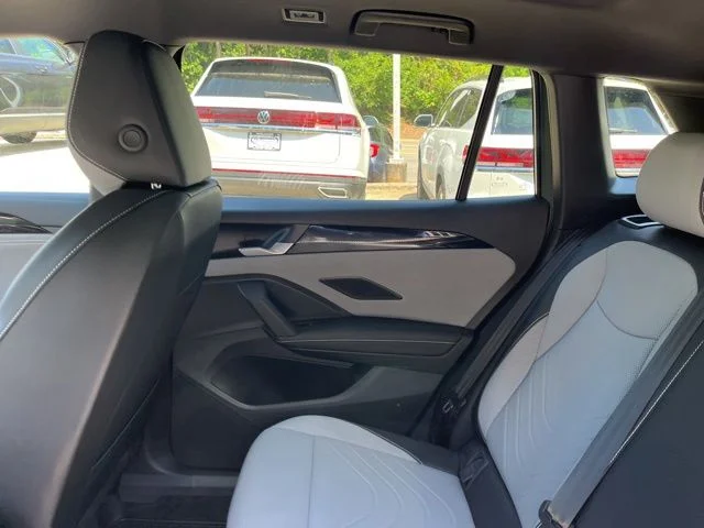 New 2026 Green Volkswagen 2.0T SE R-Line Black image 11