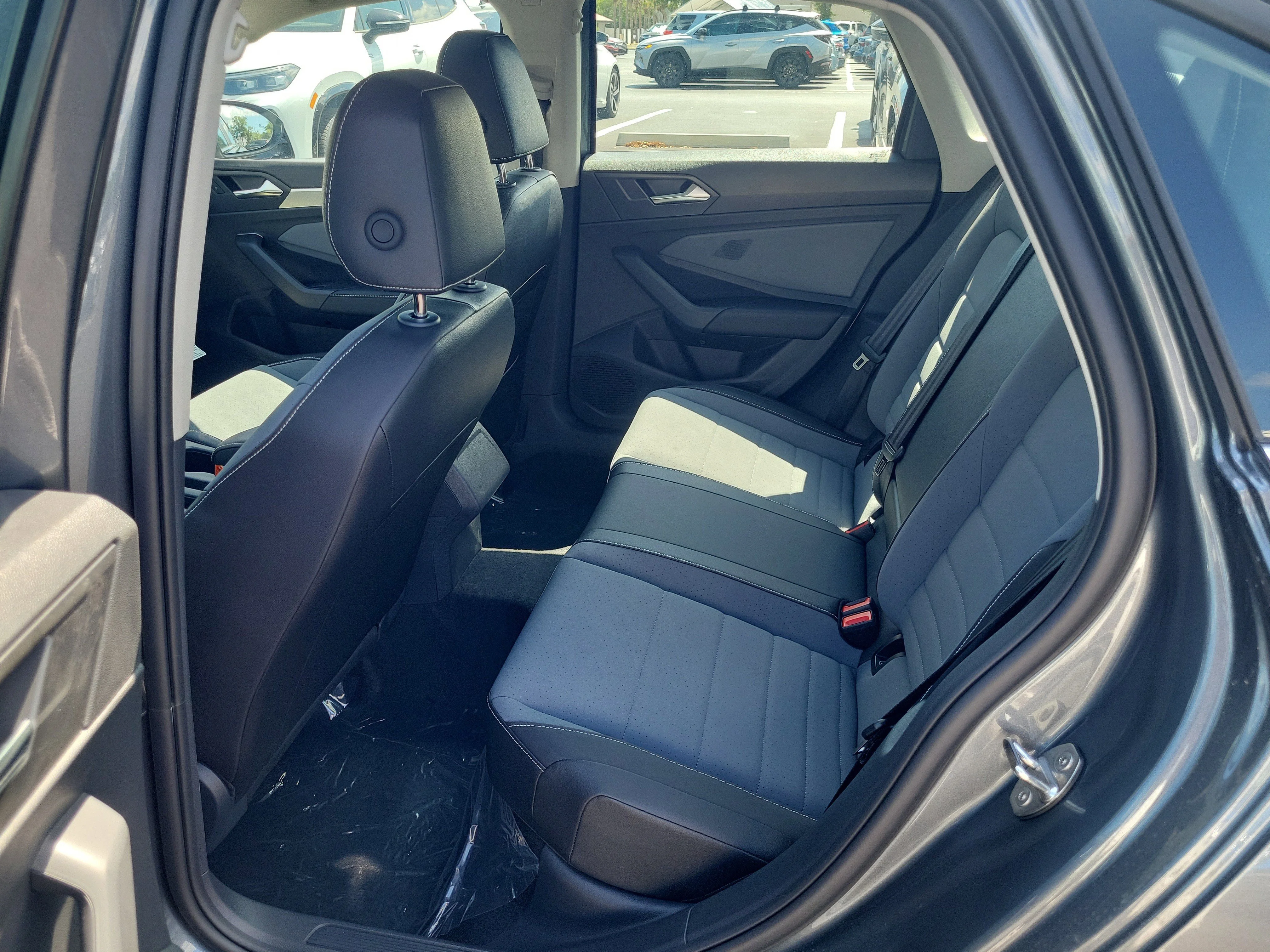 New 2026 Gray Volkswagen 1.5T SE image 11