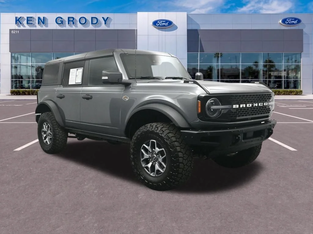 2024 Ford Bronco Wildtrak 4x4's photo
