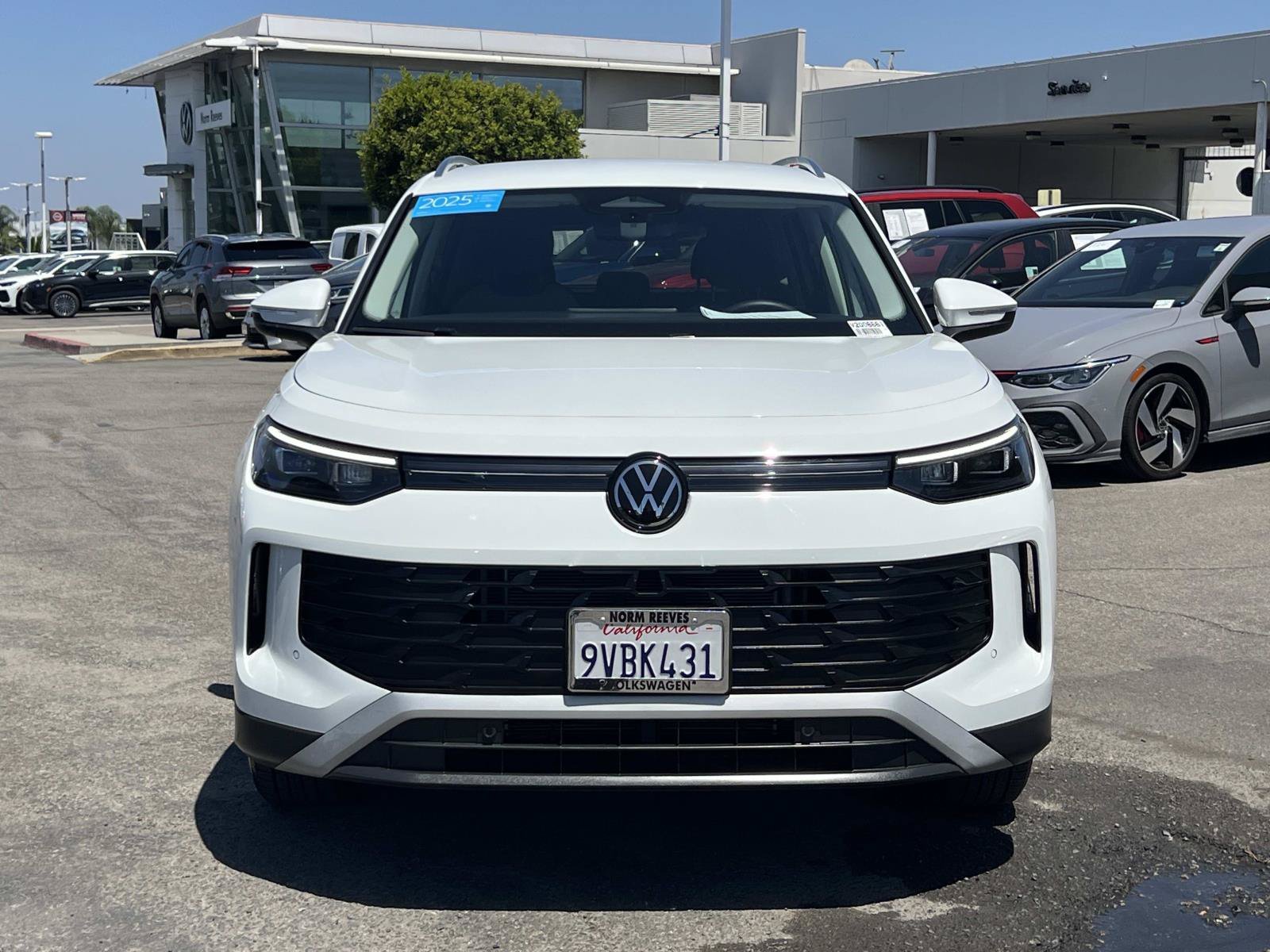 Certified Used 2025 Pure White Volkswagen S image 4