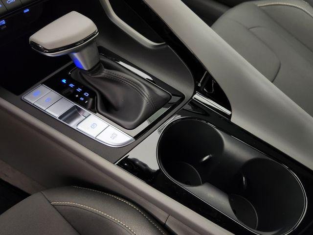 New 2026 White Hyundai Blue image 29